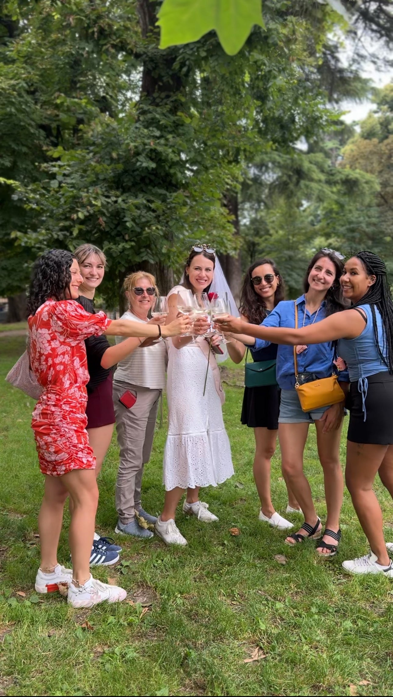 Dipingi e sorseggia al parco!