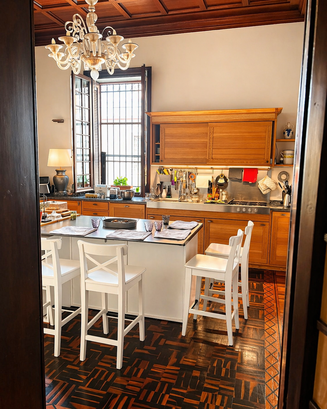 Discover Italian cuisine with a fresh pasta and risotto workshop in the center of Milan