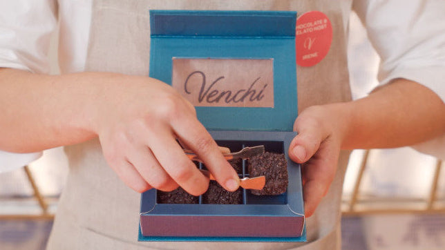 Crea le tue praline gelato e i cioccolatini Chocoviar al Venchi Lab a Firenze