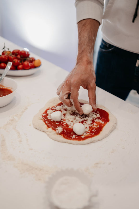 Impara a cucinare la pizza e il gelato