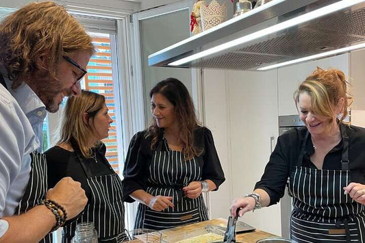 Cook, toast and share the Italian joy