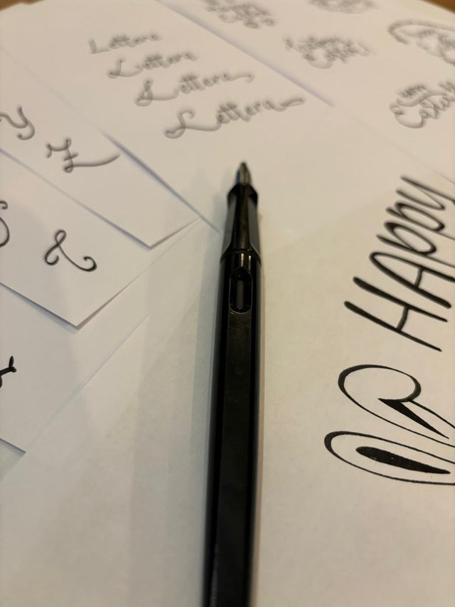 Lettering creativo: come iniziare con il brush lettering