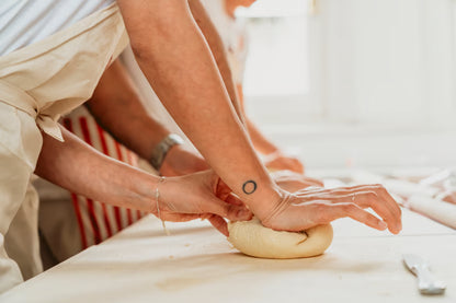 Impara a fare la pasta fresca con le mamme pastaie di Miscusi a Milano, in un’esperienza privata