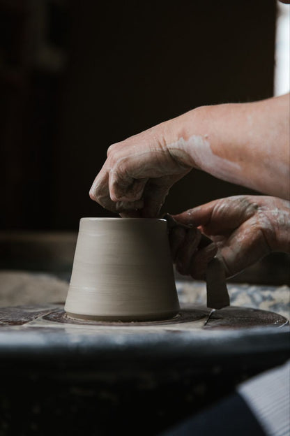 Crea un oggetto in argilla