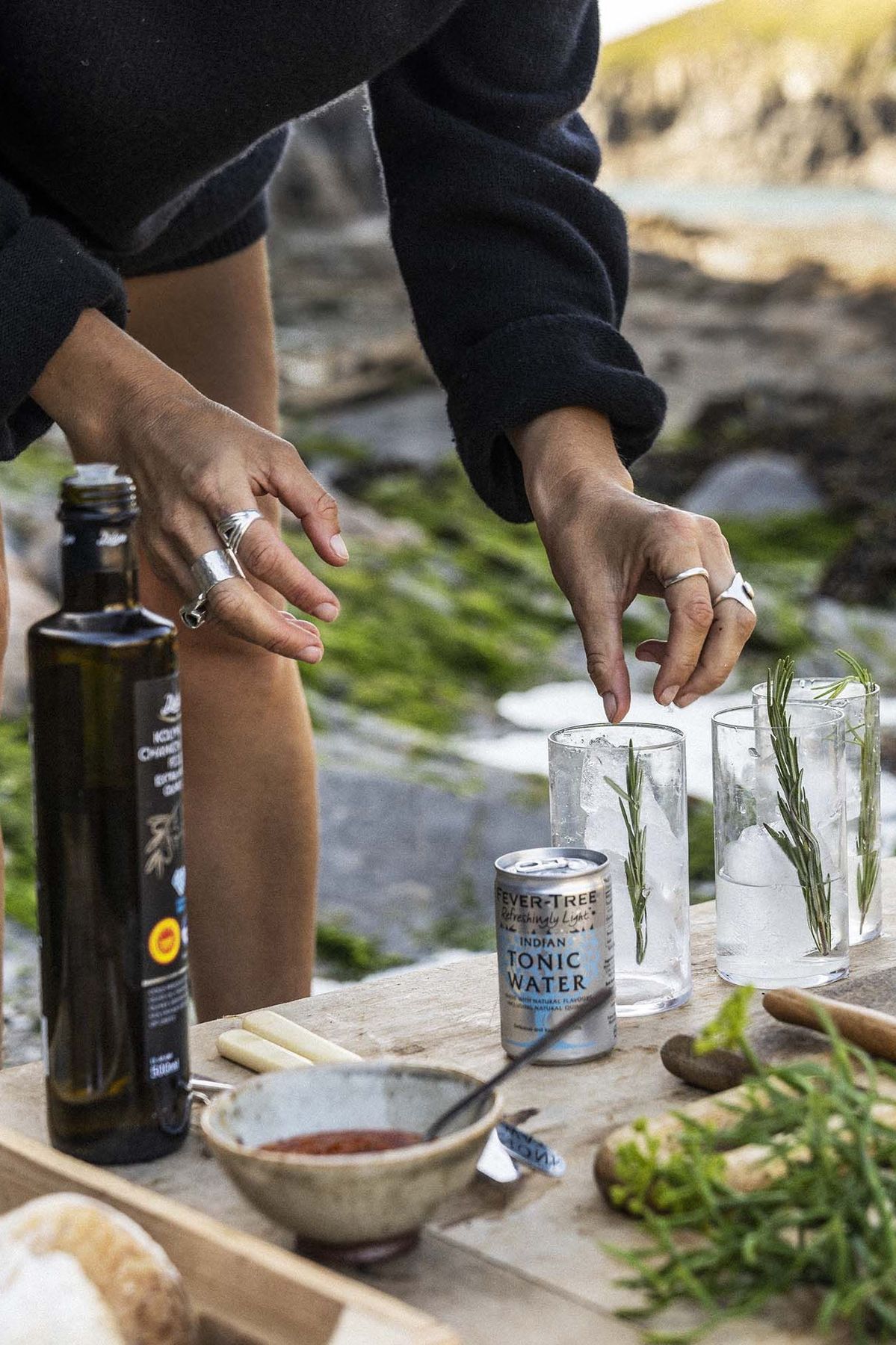 Crea il tuo gin tonic perfetto con botaniche locali