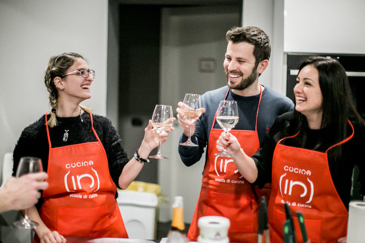 Prepara i piatti iconici della cucina Milanese con ingredienti selezionati in una social cooking class