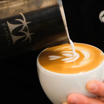 Tra tradizione e innovazione: impara l'arte del caffè a Milano