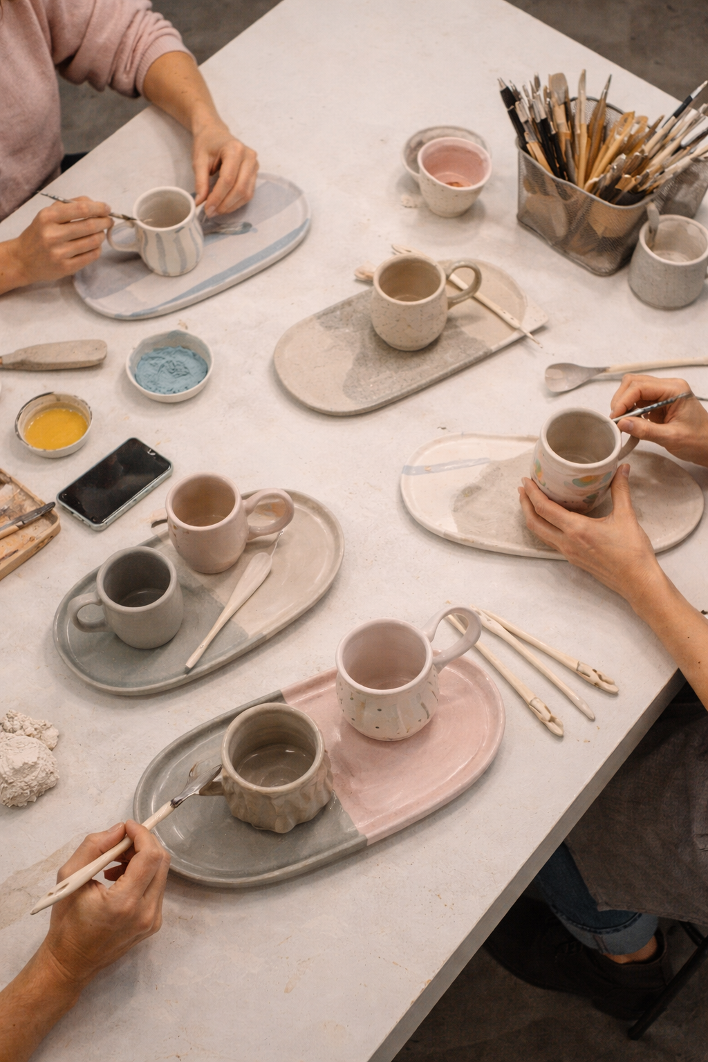 Create your own ceramic breakfast or aperitivo set in Milan