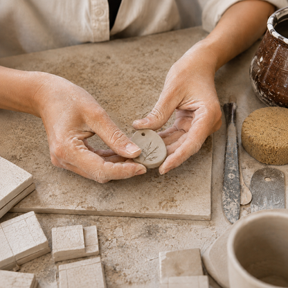 Crea un portachiavi in ceramica con dei professionisti a Milano