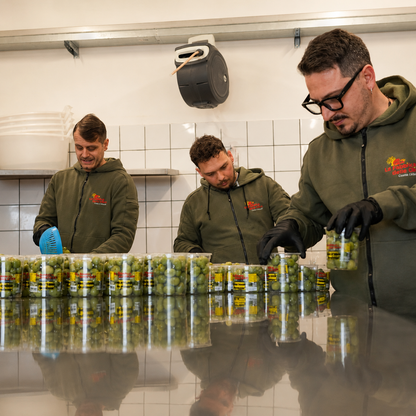 Scopri l'olio extravergine della Costiera Amalfitana con degustazione guidata