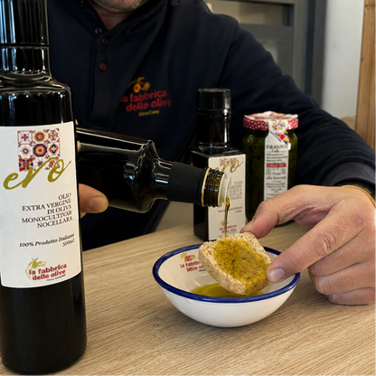 Scopri l'olio extravergine della Costiera Amalfitana con degustazione guidata