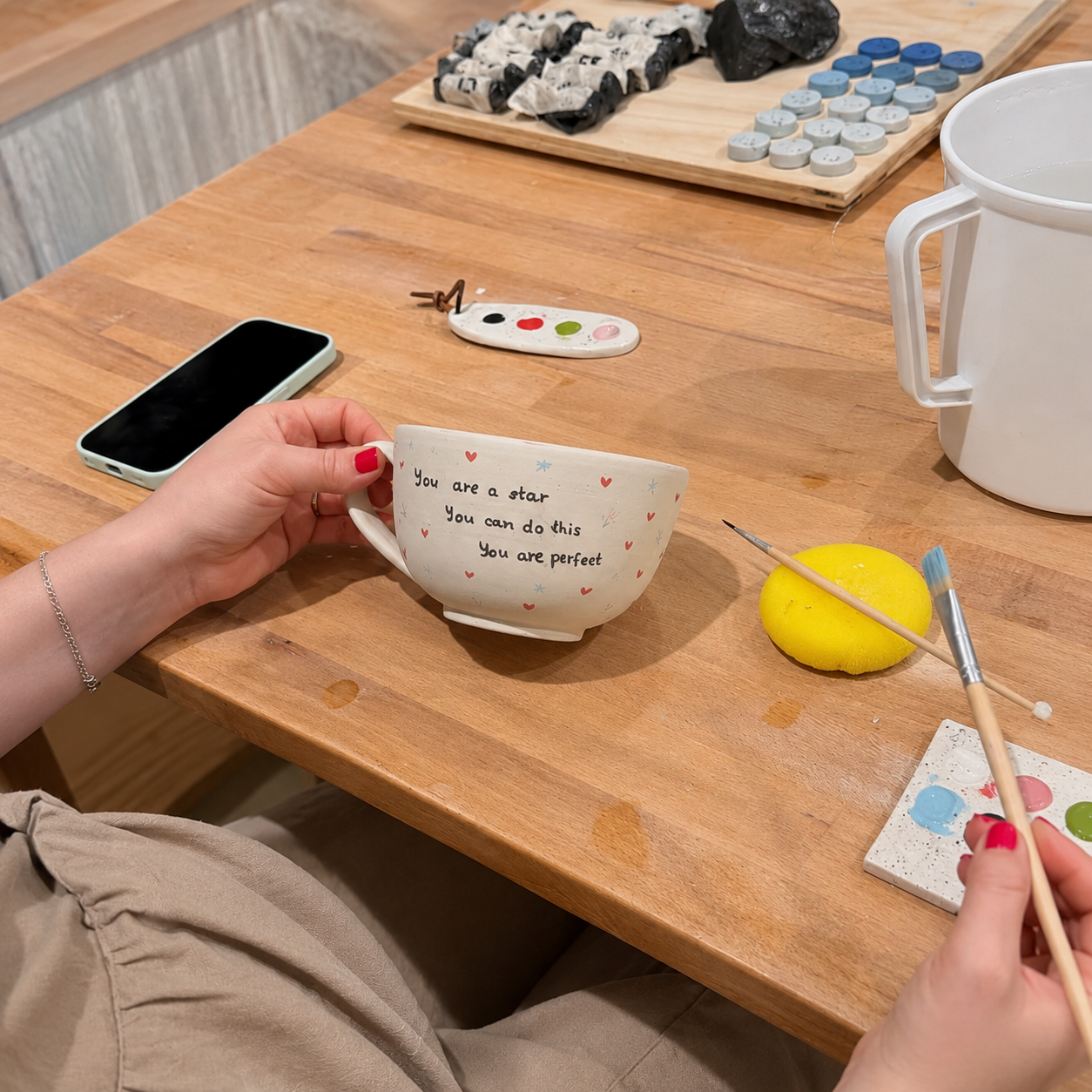 Learn the coiling technique in an elegant ceramic studio in Milan