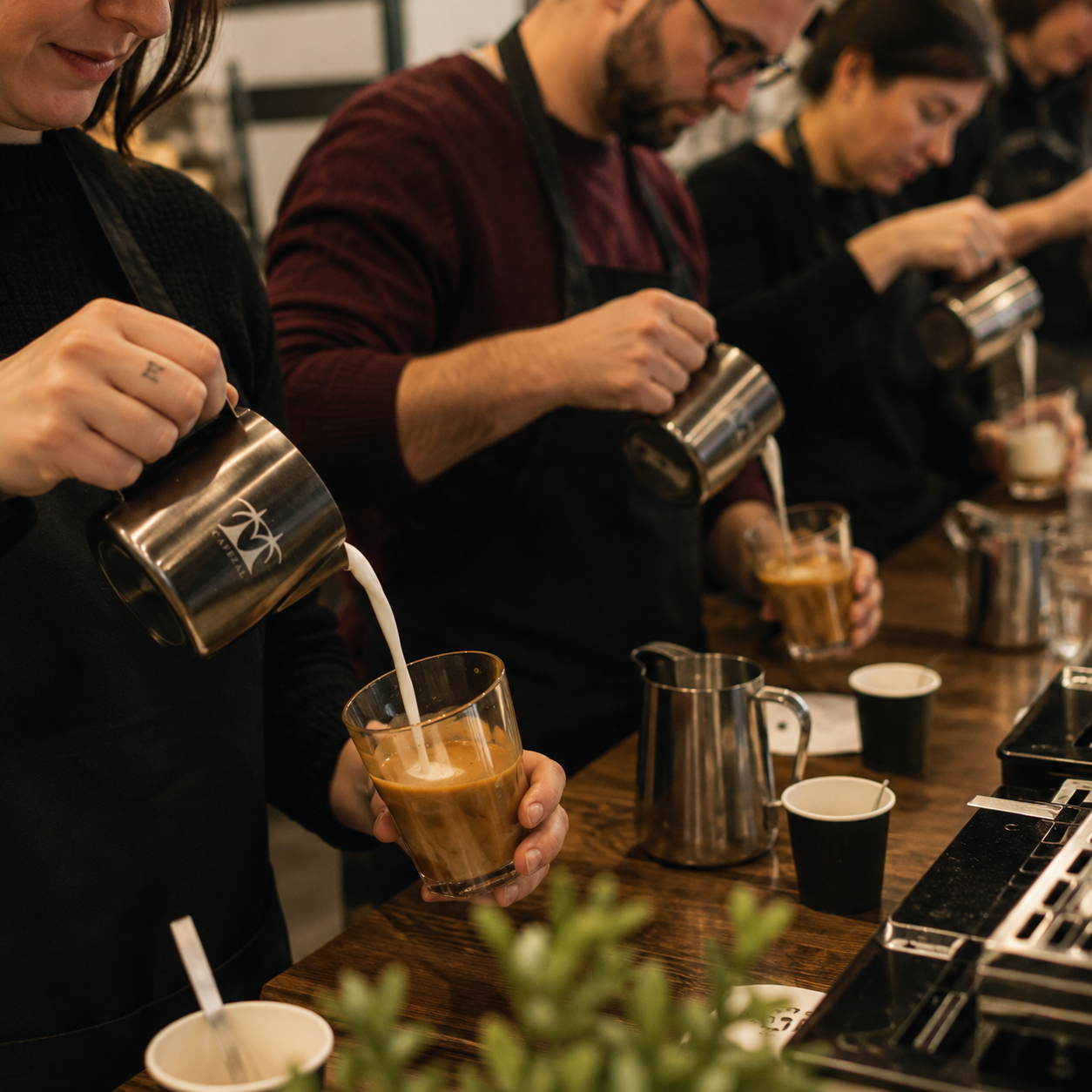 Scopri il mondo del Latte Art con una classe a Milano firmata Cafézal