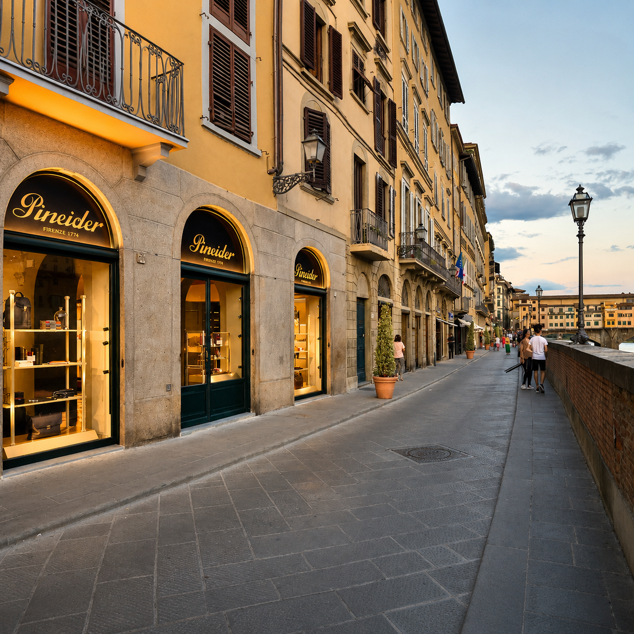 Riscopri l'arte della calligrafia nella storica boutique Pineider a Firenze