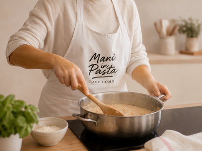 Discover the art of fresh pasta or risotto in a cooking class in Como