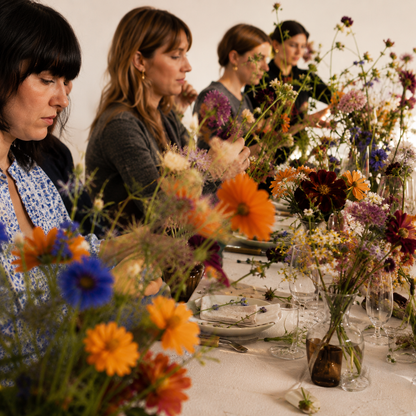 Realizza un allestimento floreale attraverso un workshop di flower design a Milano