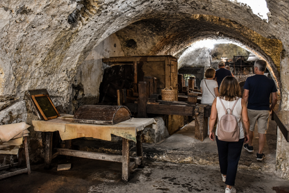 Discover the art of Amalfi Paper with an exclusive workshop at the Paper Museum on the Amalfi Coast