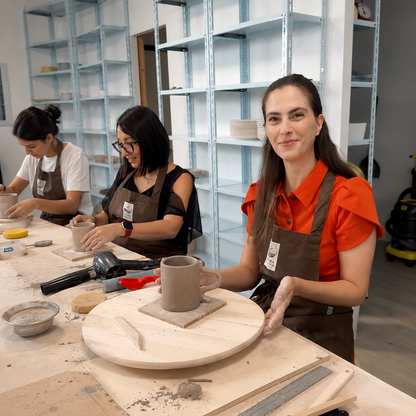 Learn the coiling technique in an elegant ceramic studio in Milan