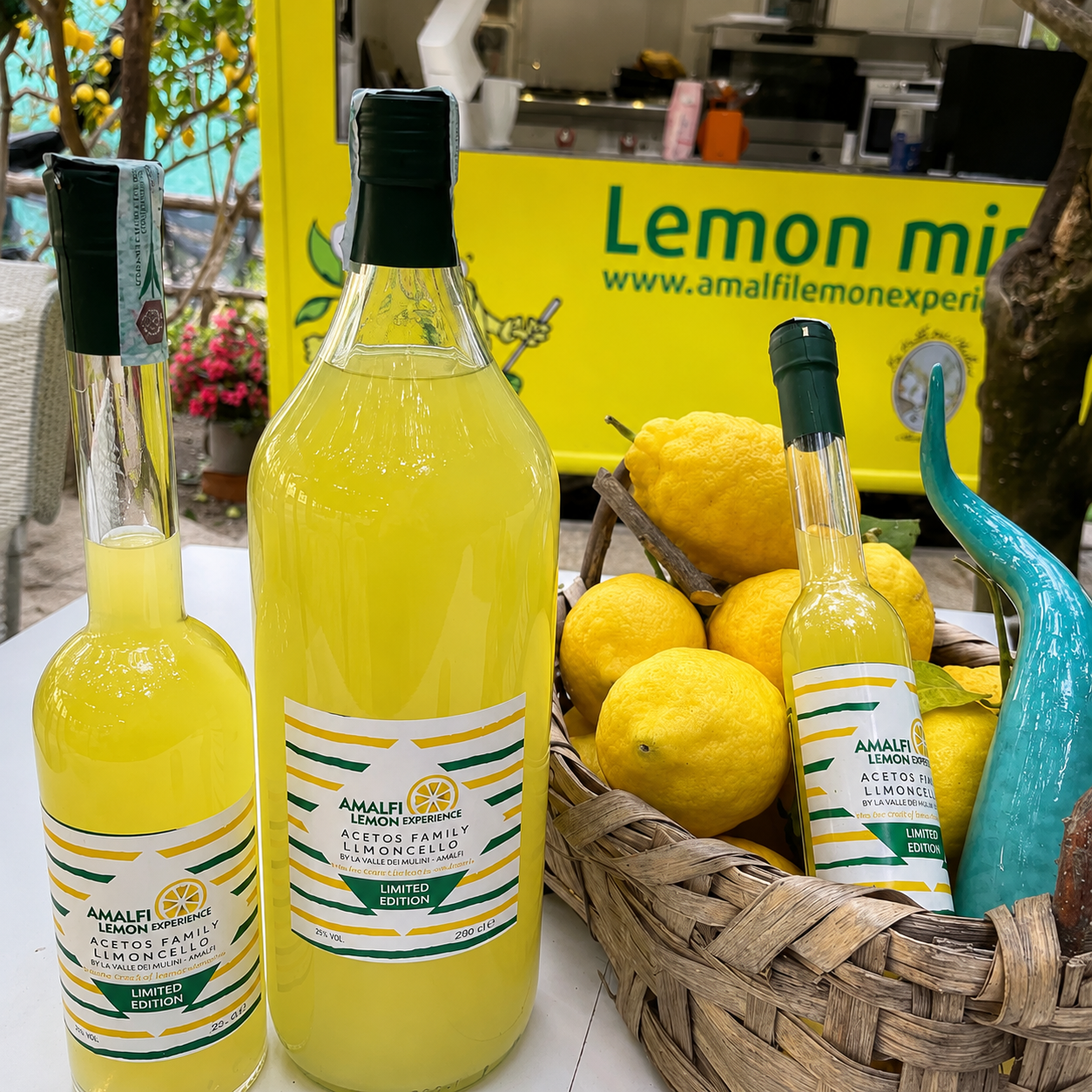 Scopri l’arte del limoncello con un lemon tour tra i limoneti di Amalfi