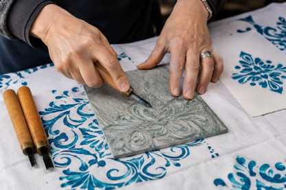 From mark to print: create your graphics and produce them by hand on paper
