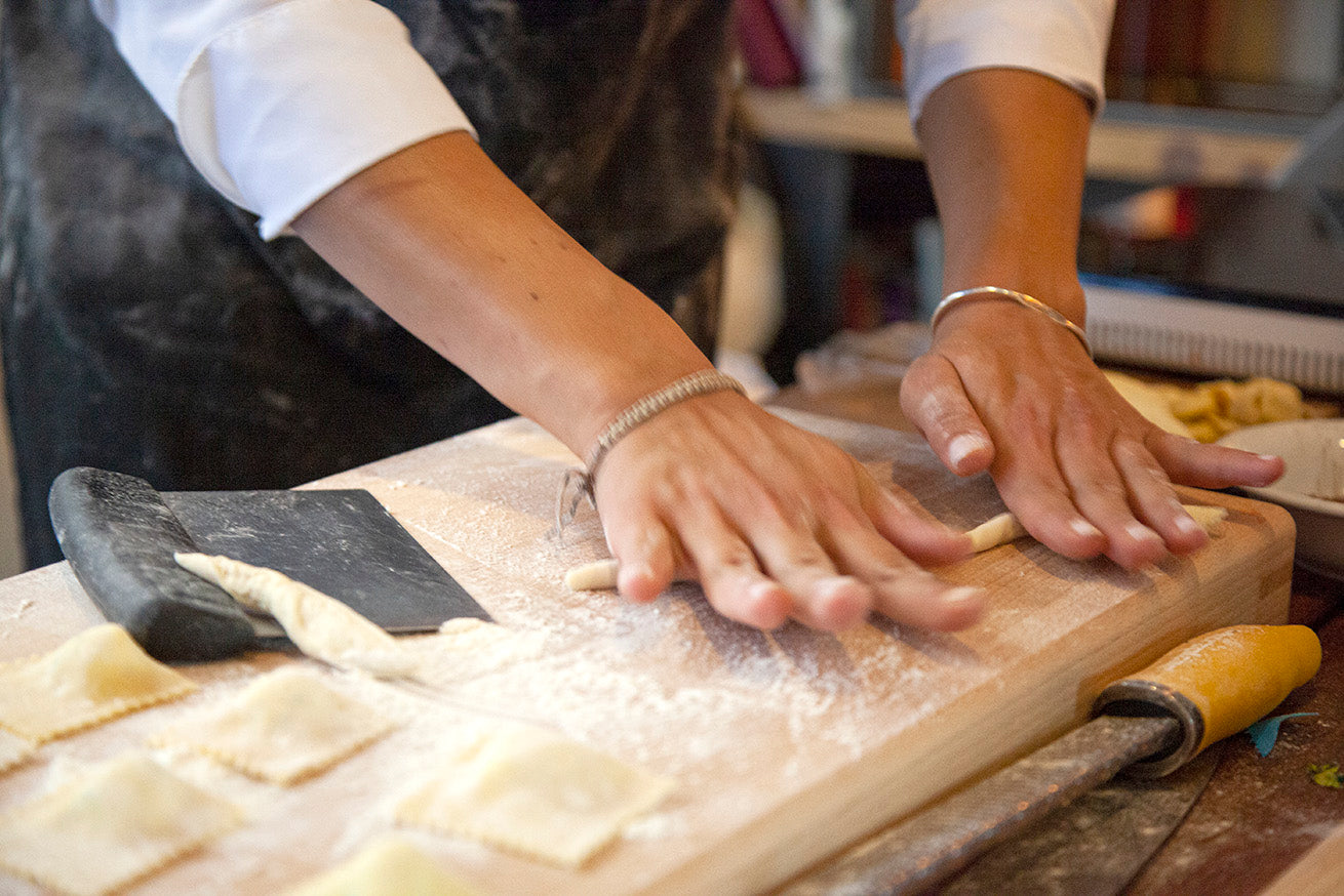 Discover the flavors of Roman cuisine through a cooking class by Roscioli