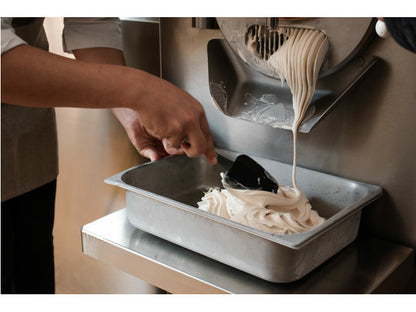Crea le tue praline gelato e i cioccolatini Chocoviar al Venchi Lab a Firenze