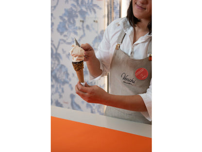 Crea la tua tavoletta di cioccolato e cono gelato gourmet al Venchi Lab a Firenze