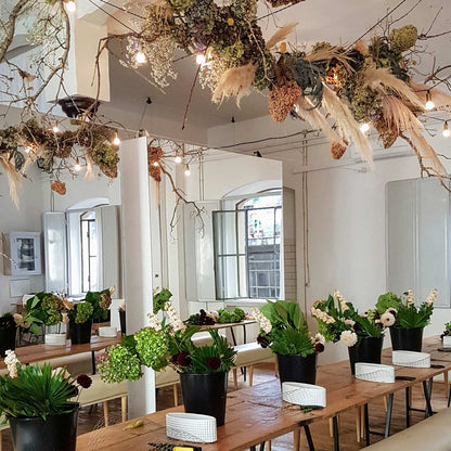 Crea un bouquet con fiori freschi guidato da un florist d’eccezione