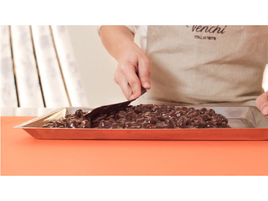 Crea la tua tavoletta di cioccolato e cono gelato gourmet con Venchi