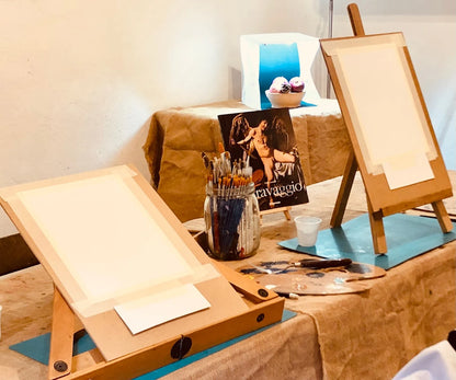 Paint Rome with an artist among urban views and iconic places and visit Castel Sant'Angelo or Villa Farnesina