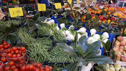 From Farm to Table: vivi la cucina italiana partendo dalla spesa a un mercato autentico rionale a Milano