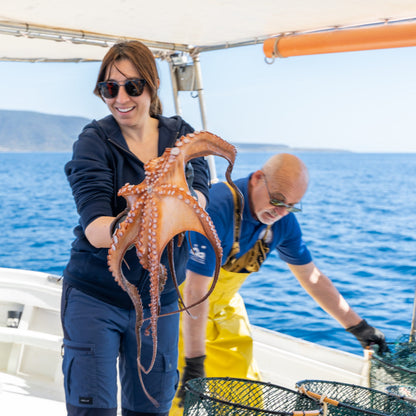 Vivi una giornata in barca all’Asinara con un pescatore locale e pranzo a bordo