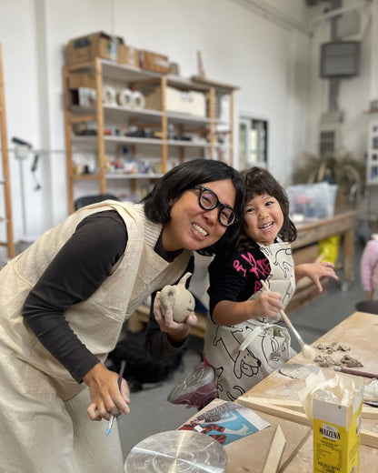 Experience ceramics with contemporary techniques in a modern studio in Milan