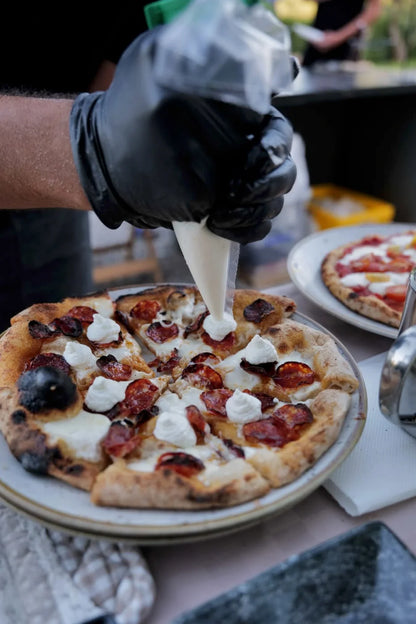 Learn the art of pizza and leavened products in Milan