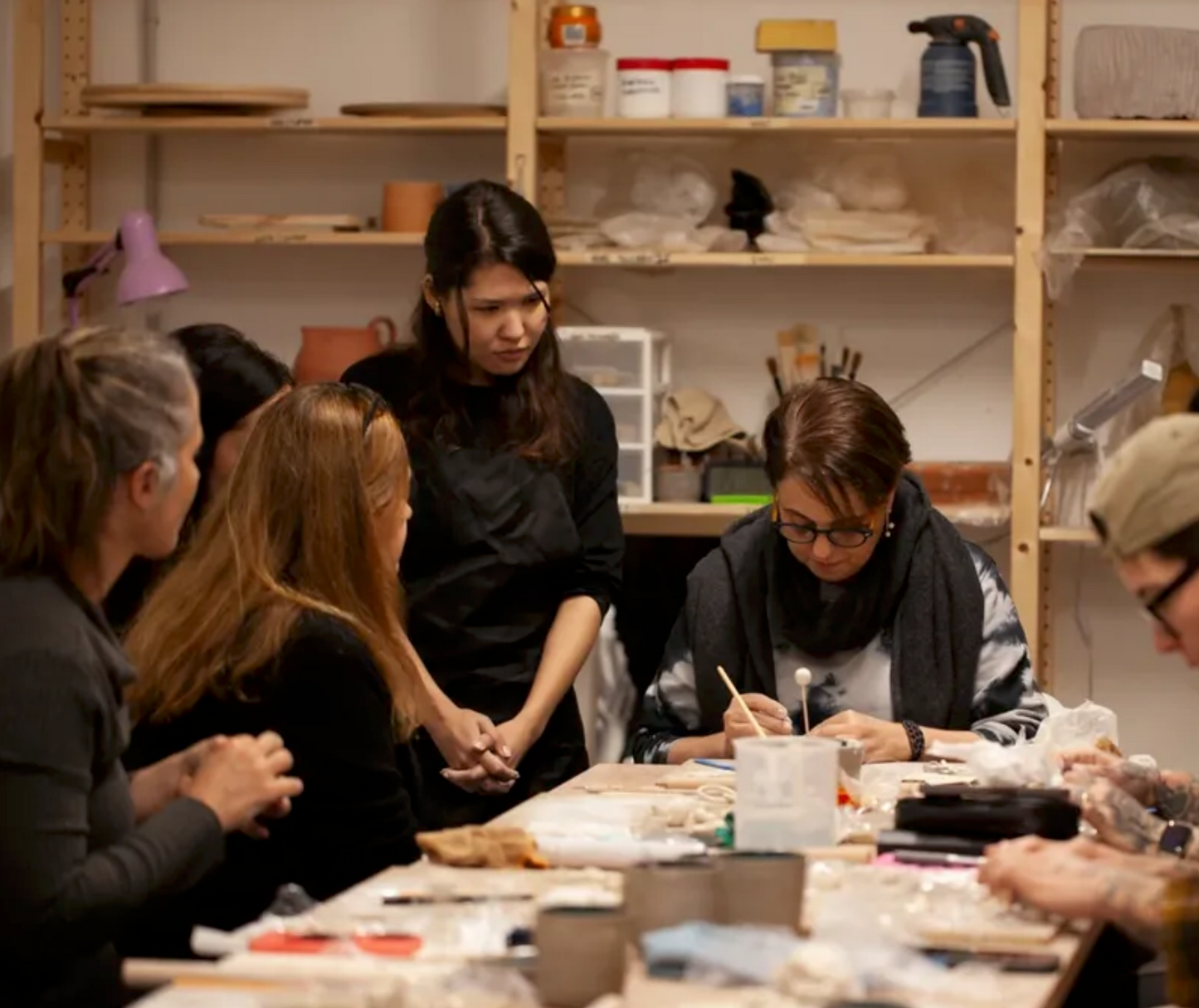 Experience ceramics with contemporary techniques in a modern studio in Milan