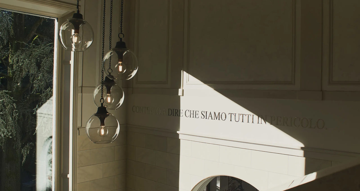Experience contemporary art in a villa on Lake Como with a snack or aperitif by Cova