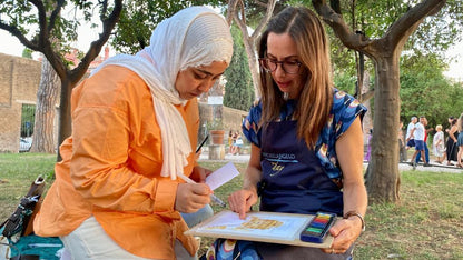 Paint Rome with an artist among urban views and iconic places and visit Castel Sant'Angelo or Villa Farnesina